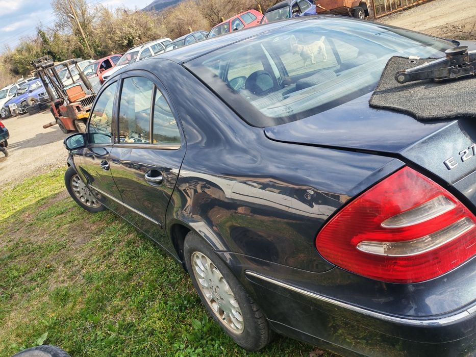 Mercedes E270 2004г. 177к.с на части