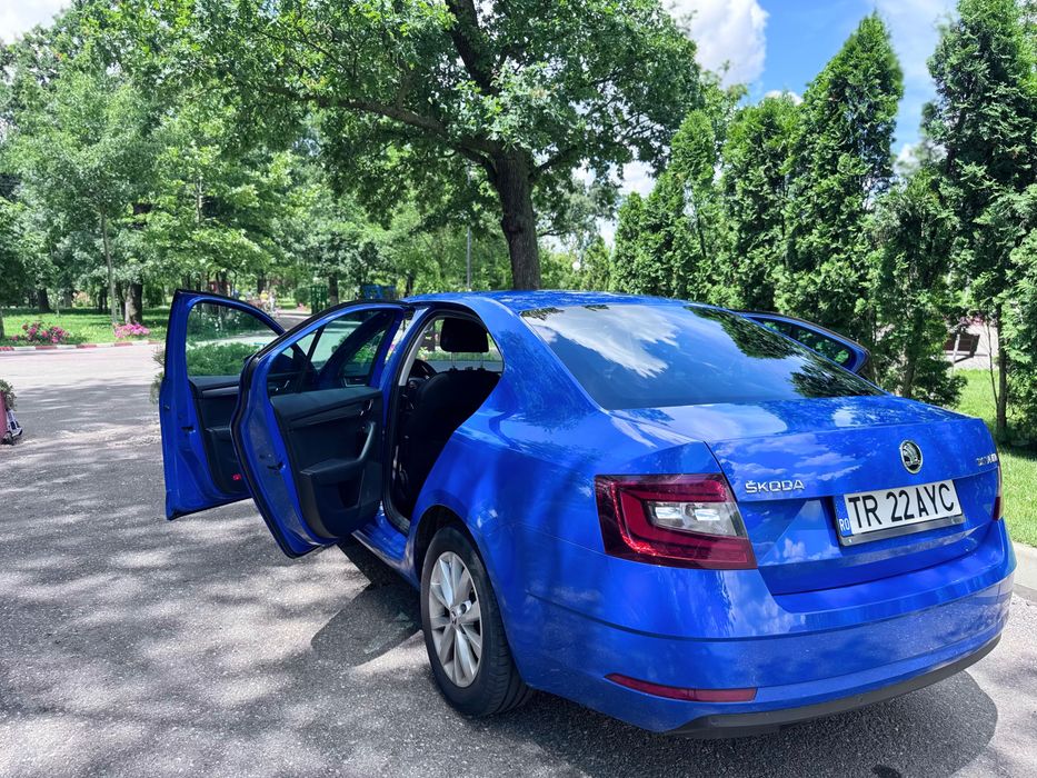 SKODA Octavia 2018 — imagine 4