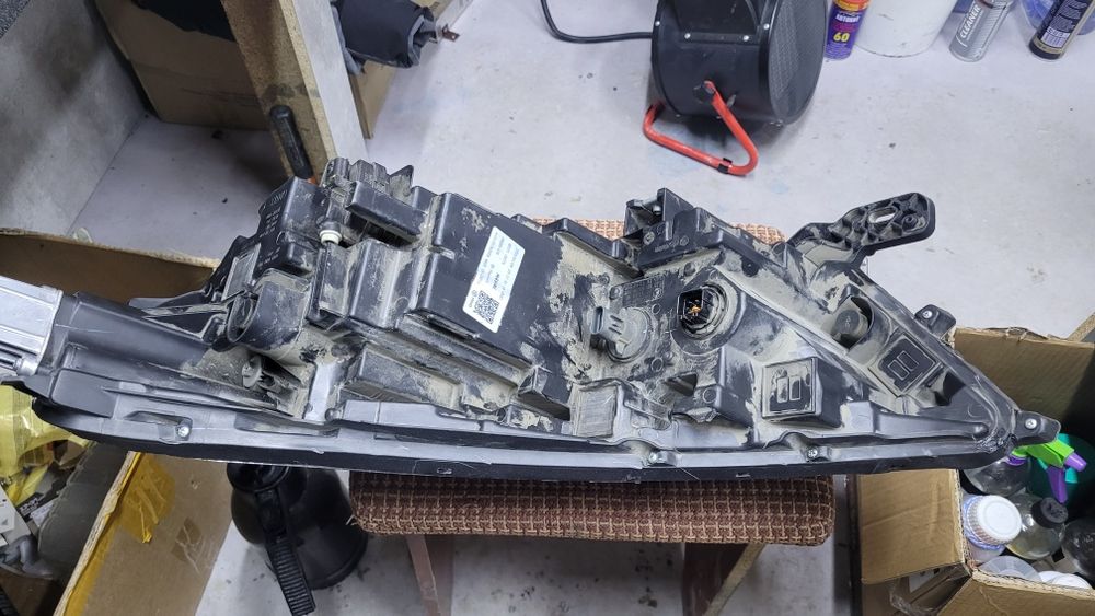 Правая фара Haval M6 оригинал