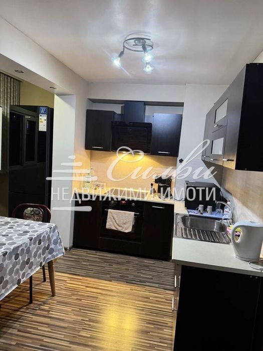 ЧЕТИРИСТАЕН апартамент - кв. Боян Българанов 2!