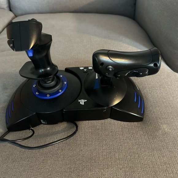Thrustmaster T-Flight Hotas 4 PS4