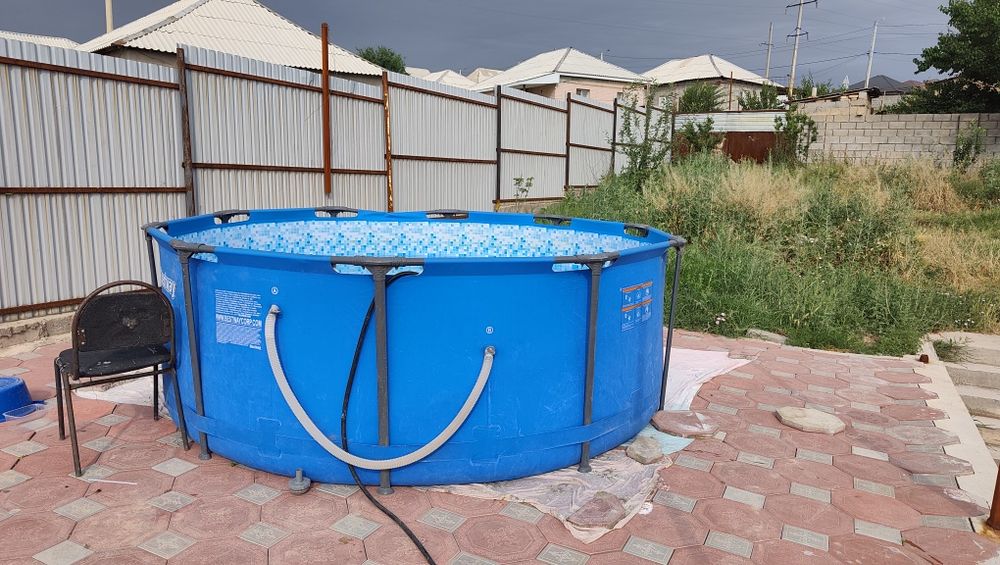 Продам Бассейн б/у