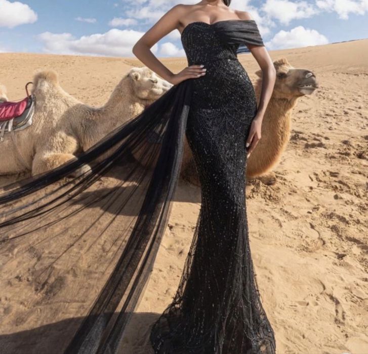 Rochie de lux eleganta dama