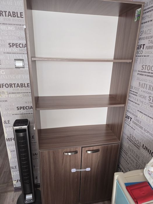 Продам шкаф стеллаж