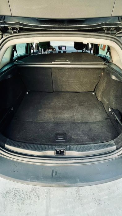 Renault Megane 1.2 TCe 2015  Keyless Navi Lane Assist