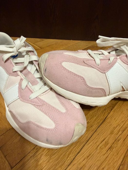 Оригинални New Balance 327 (Размер 38.5 / 24 см) – Розови