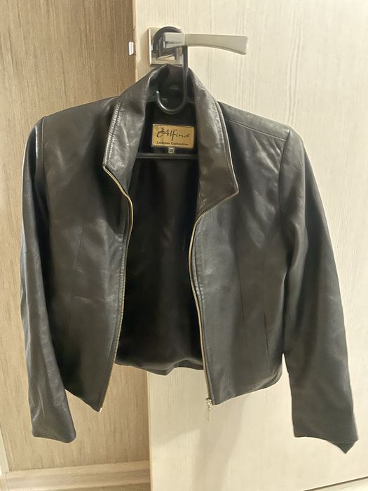 Кожаная куртка XS размера