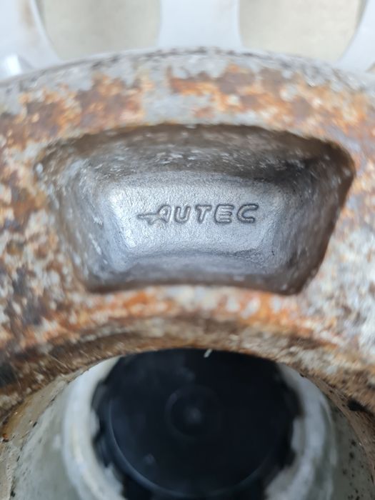Джанти ALUTEC за BMW E39 E60 R17 5X120 ET13 8.5J