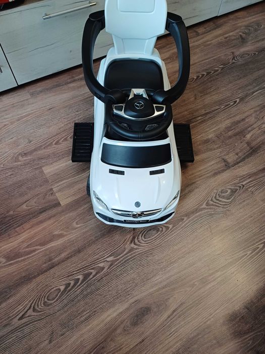 Кола Ride-On Mercedes Бял