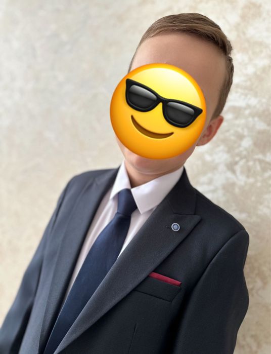 Продам две школьной формы