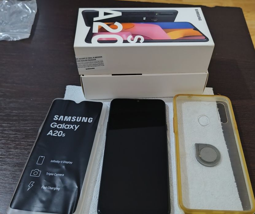 Samsung A20 stare foarte buna fara sm-a207f/ds 32GB