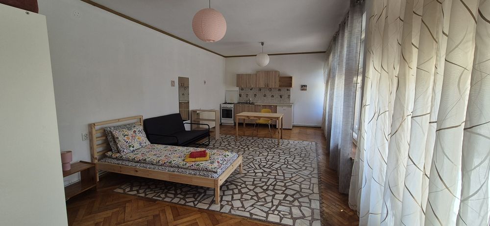 Studio de inchiriat in Cornu