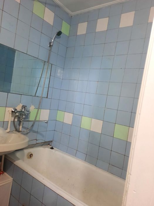 1 xonalik uy sotiladi