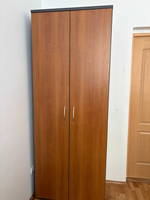 офисная мебель (комплект или по отдельности)