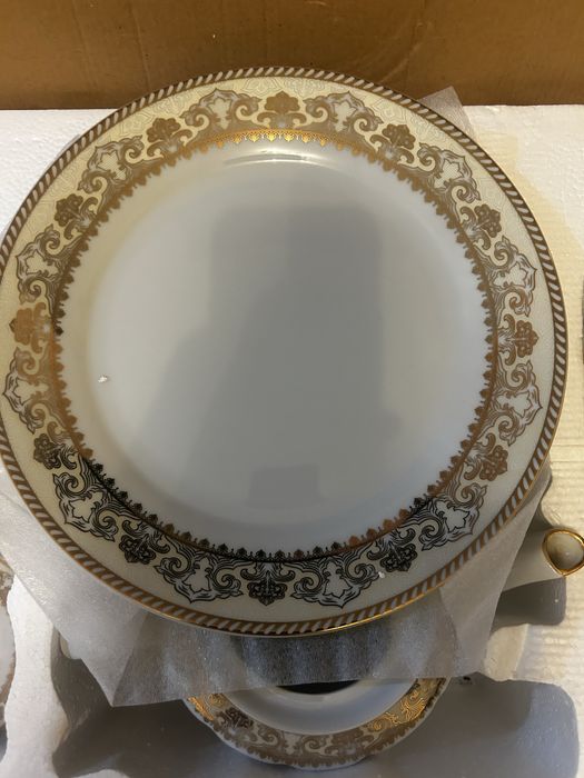 Сервиз столовый 76 предметов