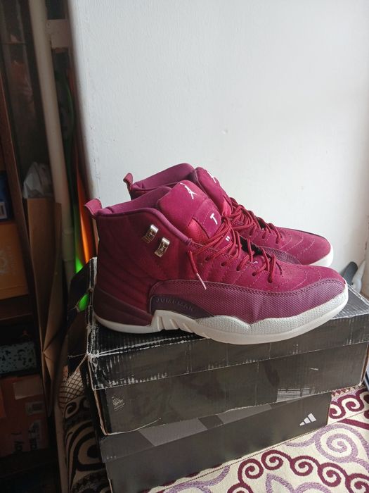 Продам Jordan 12