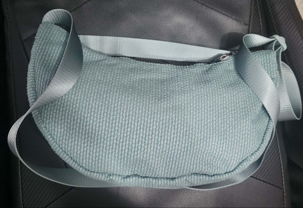 Оригинална спортна чанта Nike Aura