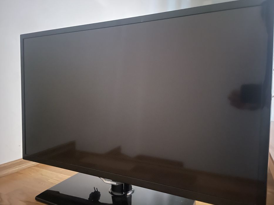 Samsung UE32F5300AW (80cm diagonala)