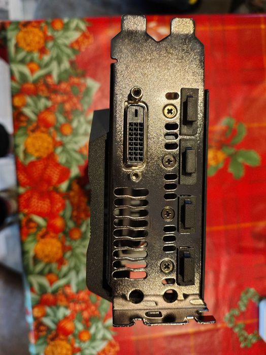 Видео карта 250лв