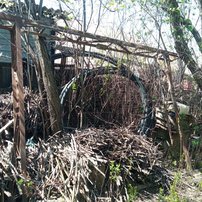 Ворота гаражные металлические.