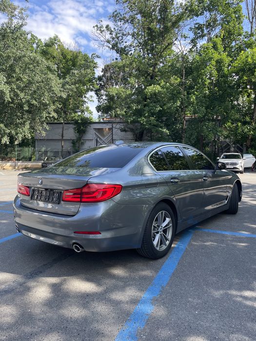 BMW 5 Series 2017 — imagine 4