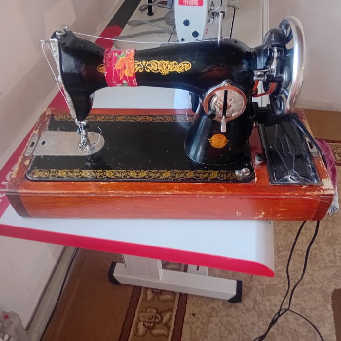 Тігін машинасы сатылады