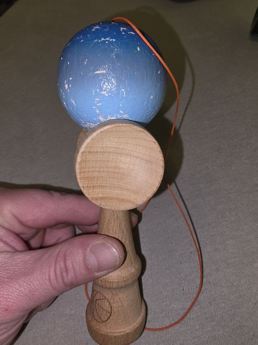 Kendama de vânzare