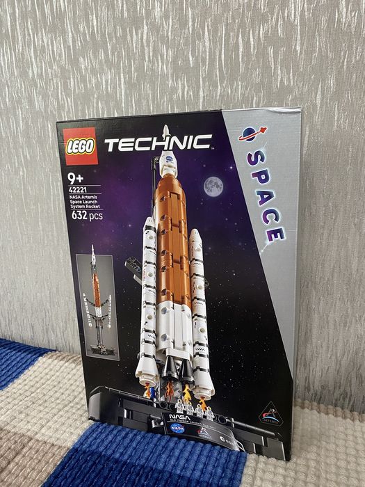 LEGO Technic 42221 ракета