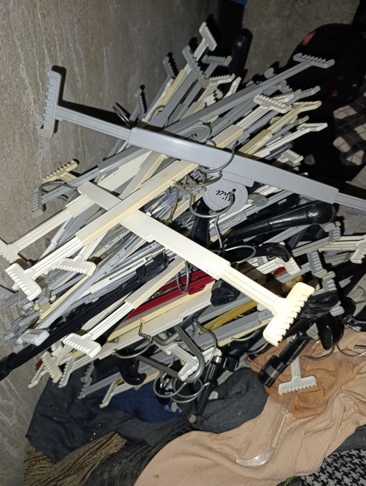 Дрехи втора употреба на едро