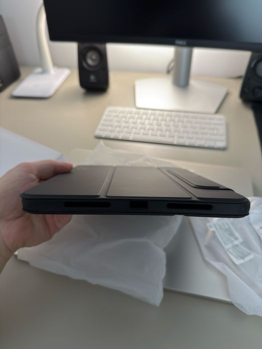 Husa ESR Ipad Pro 11 si 13