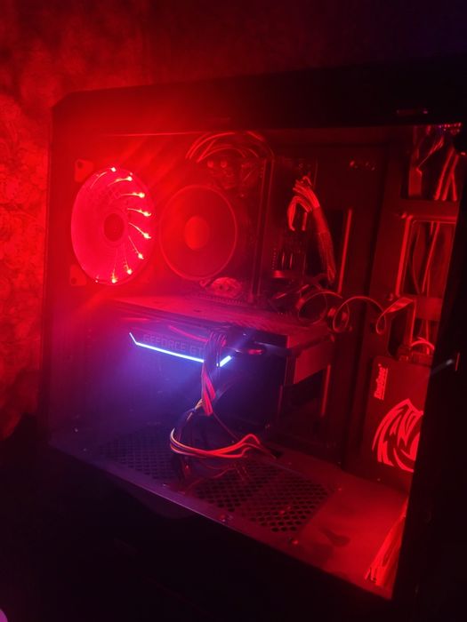 i5 10400f + 1660 Super 6гб