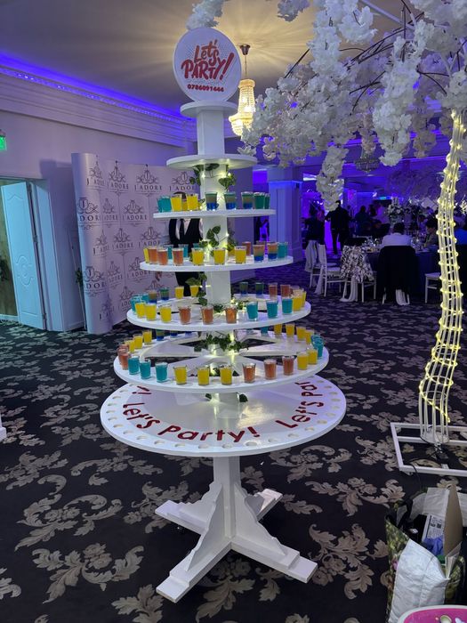 Inchiriez tort de shot-uri tortul mirelui