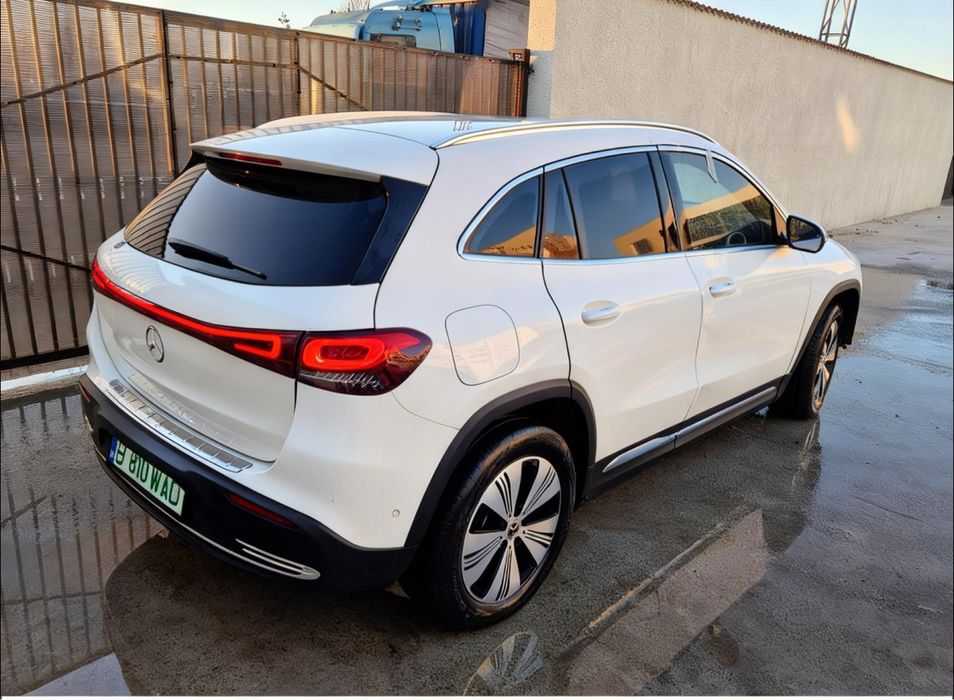 Merceses-Benz EQA 250+ 2023 avariat