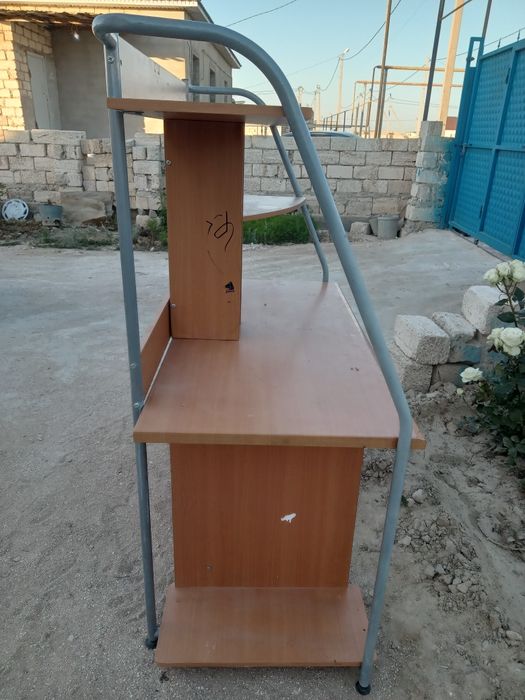 Компьютерный стол