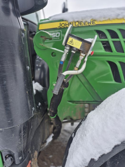 Incarcator frontal John Deere