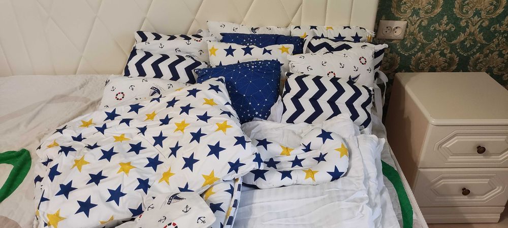 Комплект бортиков и белья