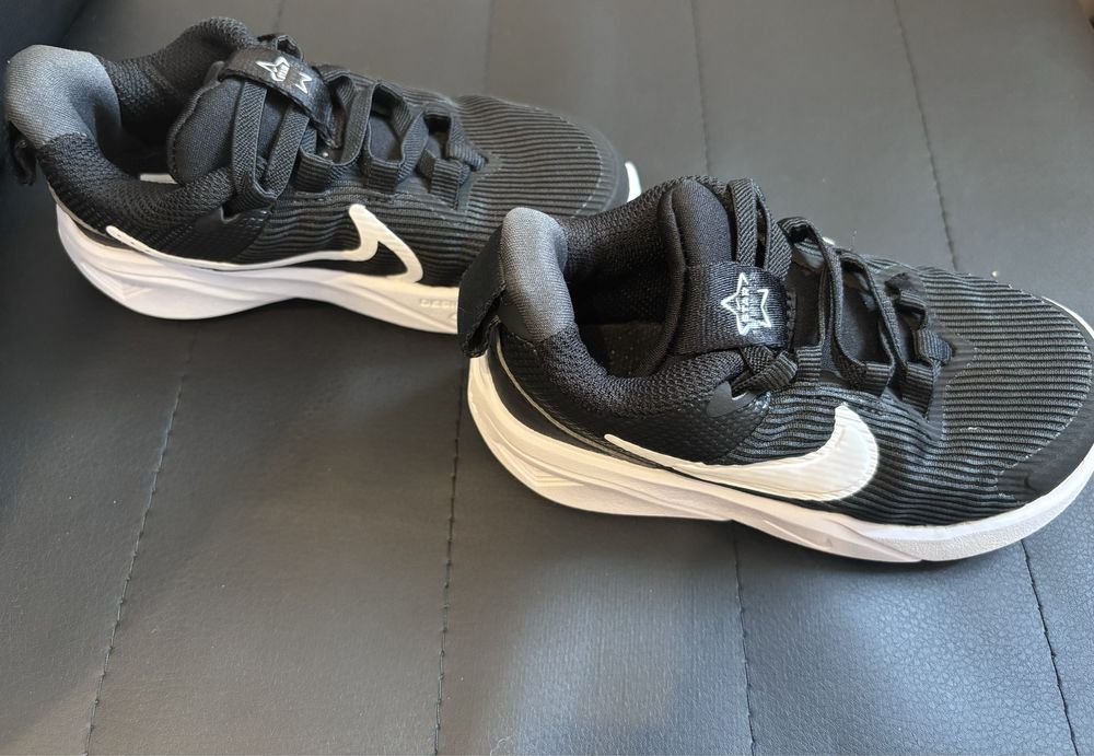 Guess,Mayoral Бебешки дрешки и обувки за 6 м. до 3 г.