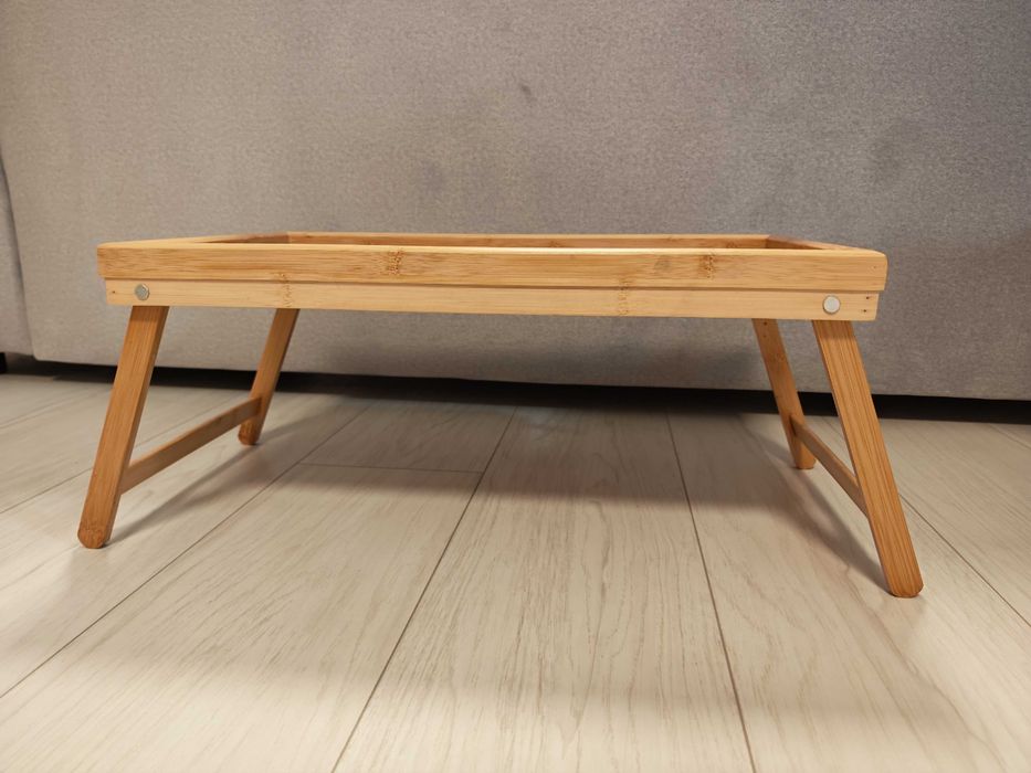 Бамбукова маса за сервиране в легло – Сгъваема и практична масичка