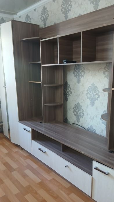 Отдам стенку самовывоз