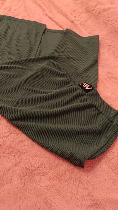 Pause Negative дрехи