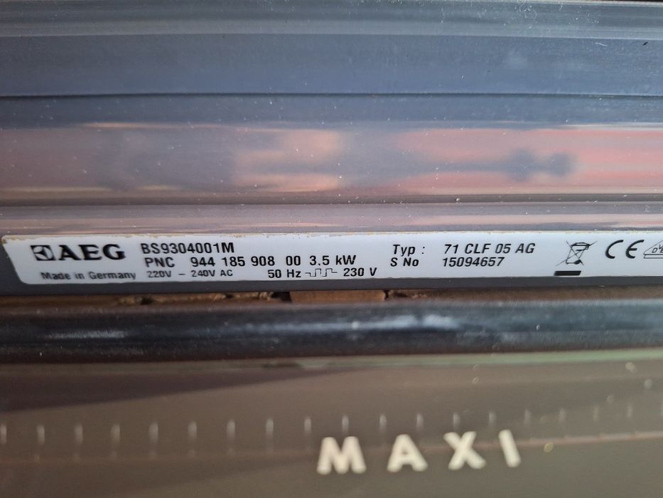 Фурна "АEG"-за вграждане