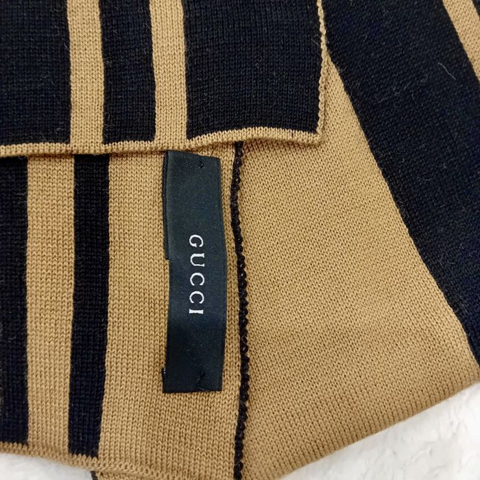GUCCI SCARF- Топъл и Емблематичен Дизайн