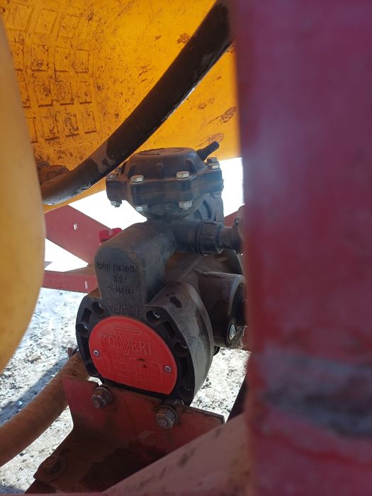 MET  pompa de ierbicidat