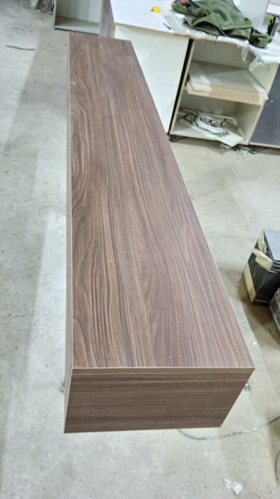 Навесная тумба под телевизор