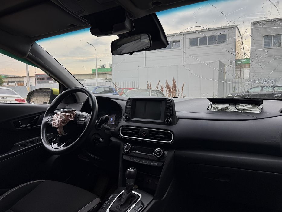 Hyundai Kona 2020 Avariat | 1.6 Hibrid | 47.974km
