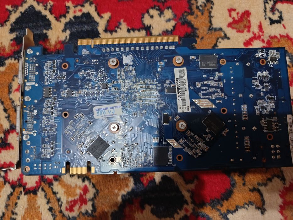 Видеокарта  Asus