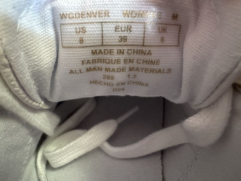 Нови дамски сникърси Guess