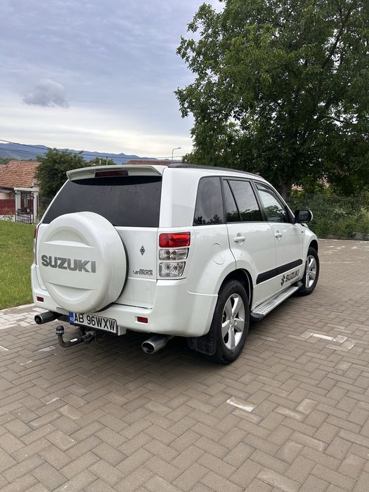 SUZUKI Grand Vitara 2011 — imagine 3