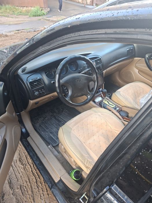 Подам авто DAEWOO Magnus