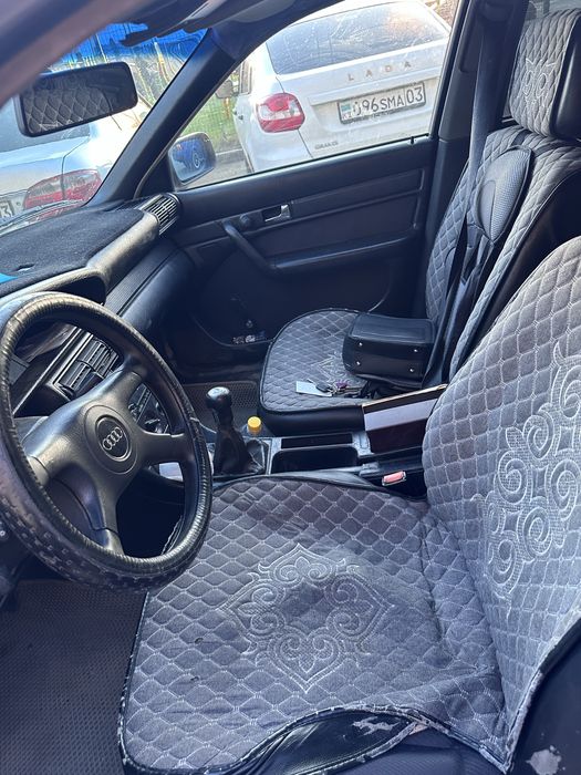 Продам Ауди 100с4